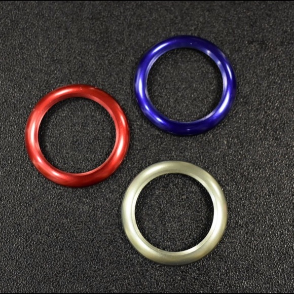 AUTHENTIC GUCCI WATCH - Picture 7 of 8